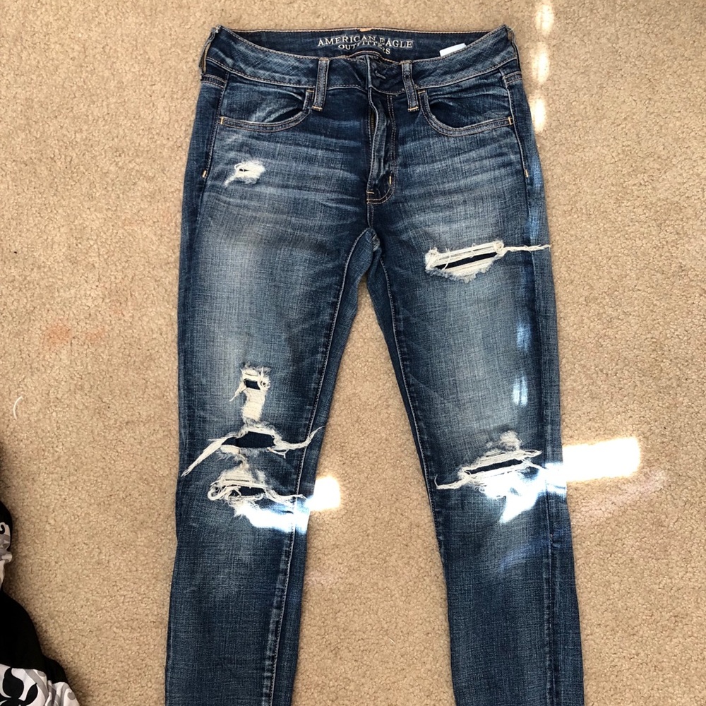 AE distressed jeggings